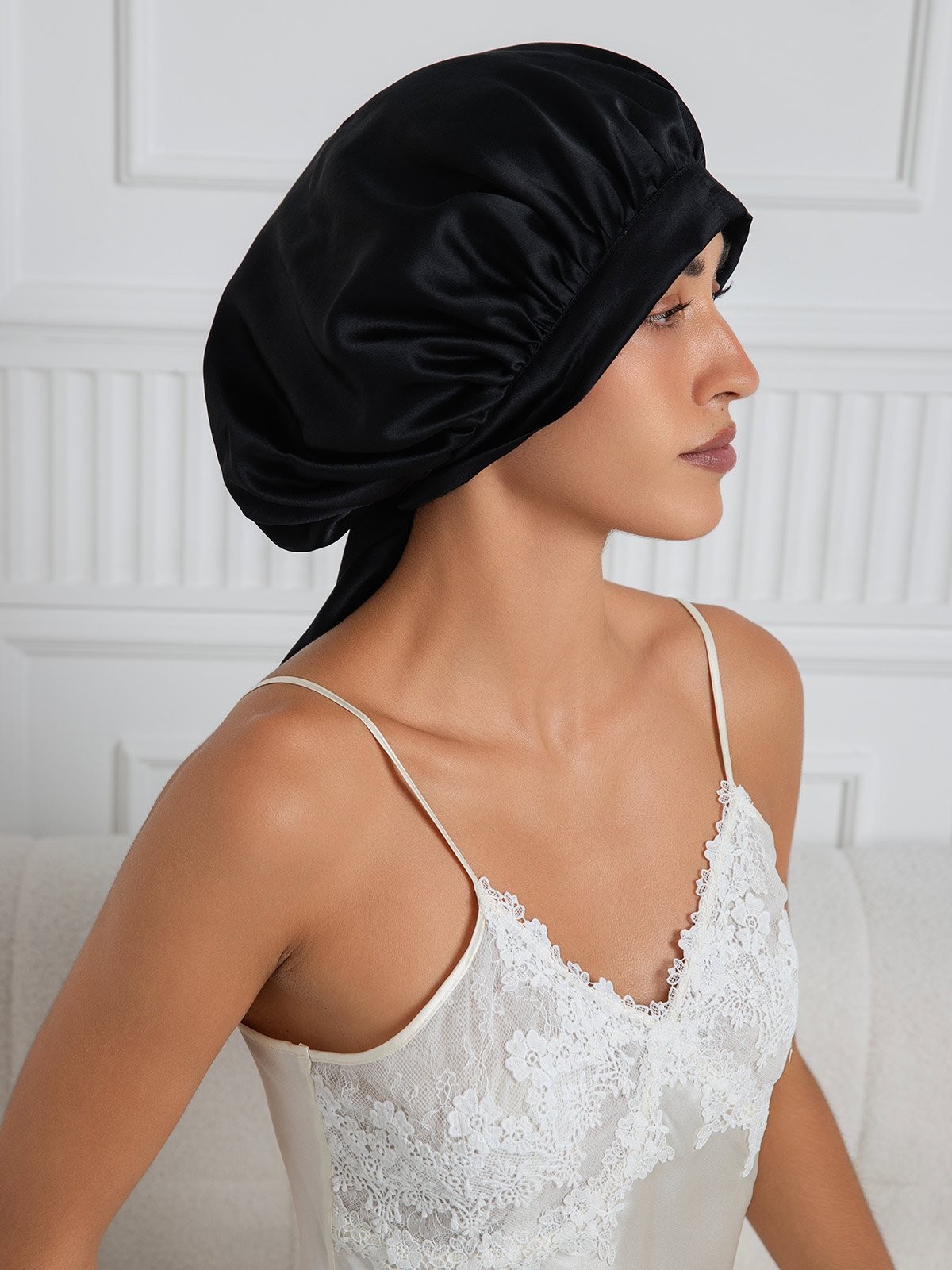 Pure silk Elegant Bonnet with Long Ribbons