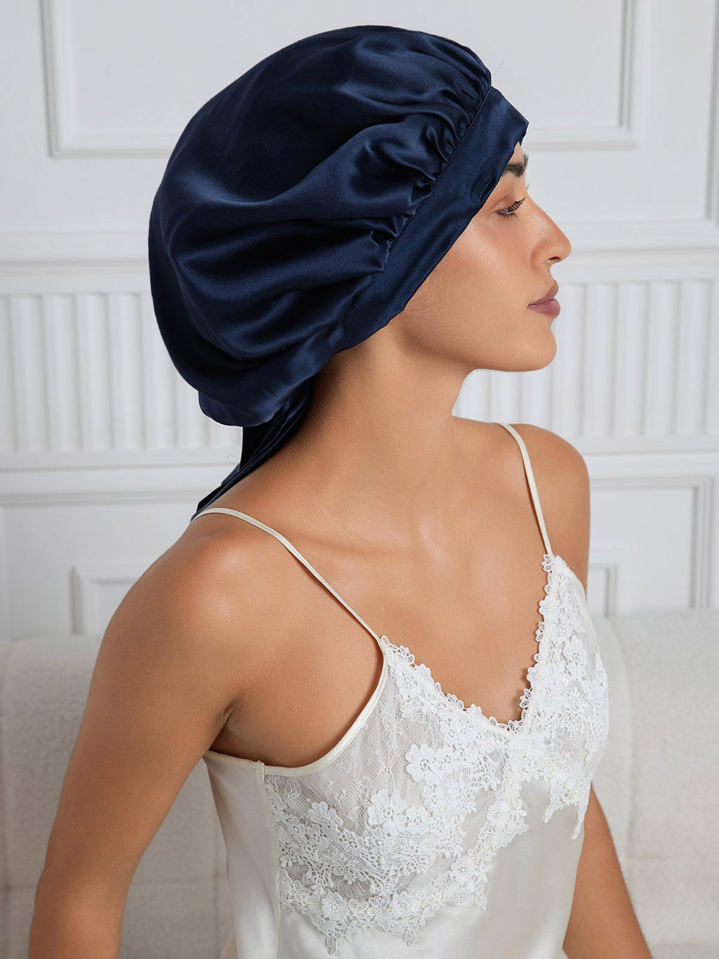 Pure silk Elegant Bonnet with Long Ribbons